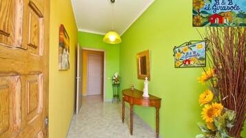 Apartamento (4 people) | Pasillo