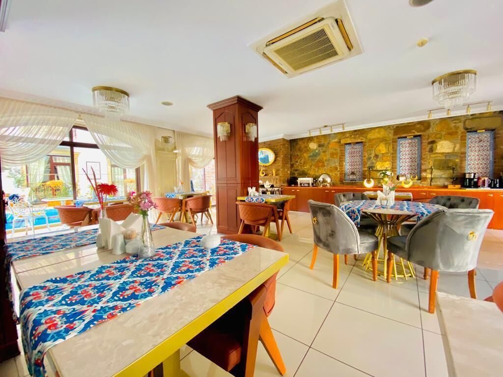 Lunch, dinner served; Turkish cuisine, alfresco dining 