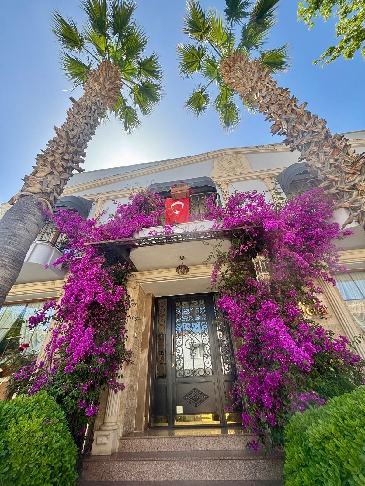 Bagian depan properti