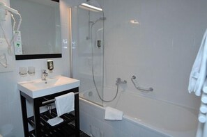 Double Room Single Use, Lake View | Bathroom | Hair dryer, towels