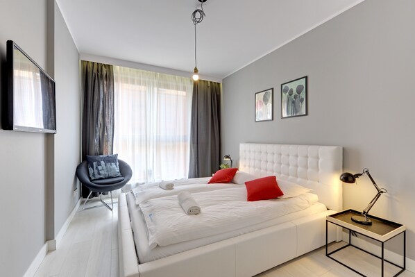 Desk, iron/ironing board, rollaway beds, free WiFi