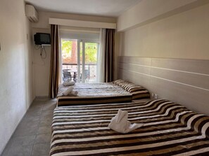 Family Room - Hanioti Grand Victoria (Kassandra)
