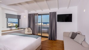 Junior Studio Suite, Sea View | Desk, iron/ironing board (on request), WiFi (free), bed sheets - Iraklion Hotel (Heraklion)