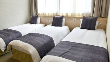 ツインルーム 禁煙 | デスク、遮光カーテン、アイロン / アイロン台、WiFi (無料)