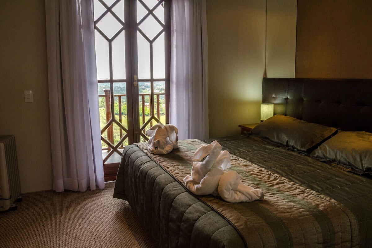 In-room safe, blackout curtains, free WiFi, bed sheets