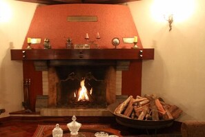 Fireplace - Pousada Cedro do Líbano (Campos do Jordao)