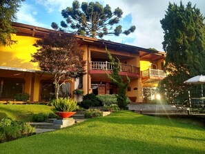 Exterior - Pousada Cedro do Líbano (Campos do Jordao)