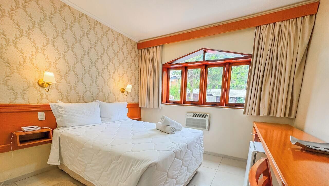 Dobbeltrom – standard | Blendingsgardiner og sengetøy