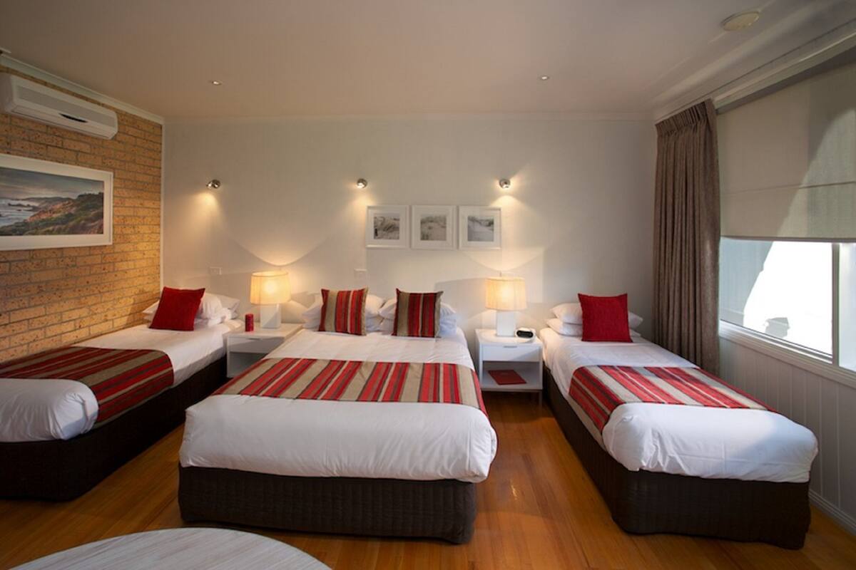 Premium bedding, individually decorated, individually furnished, desk