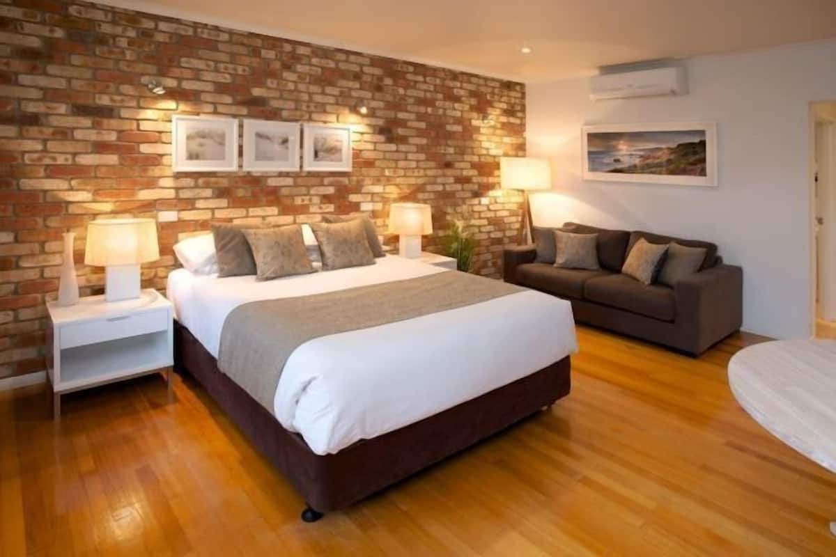 Bộ đồ giường cao cấp, trang trí khác biệt
