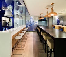 Bar (in der Unterkunft)
