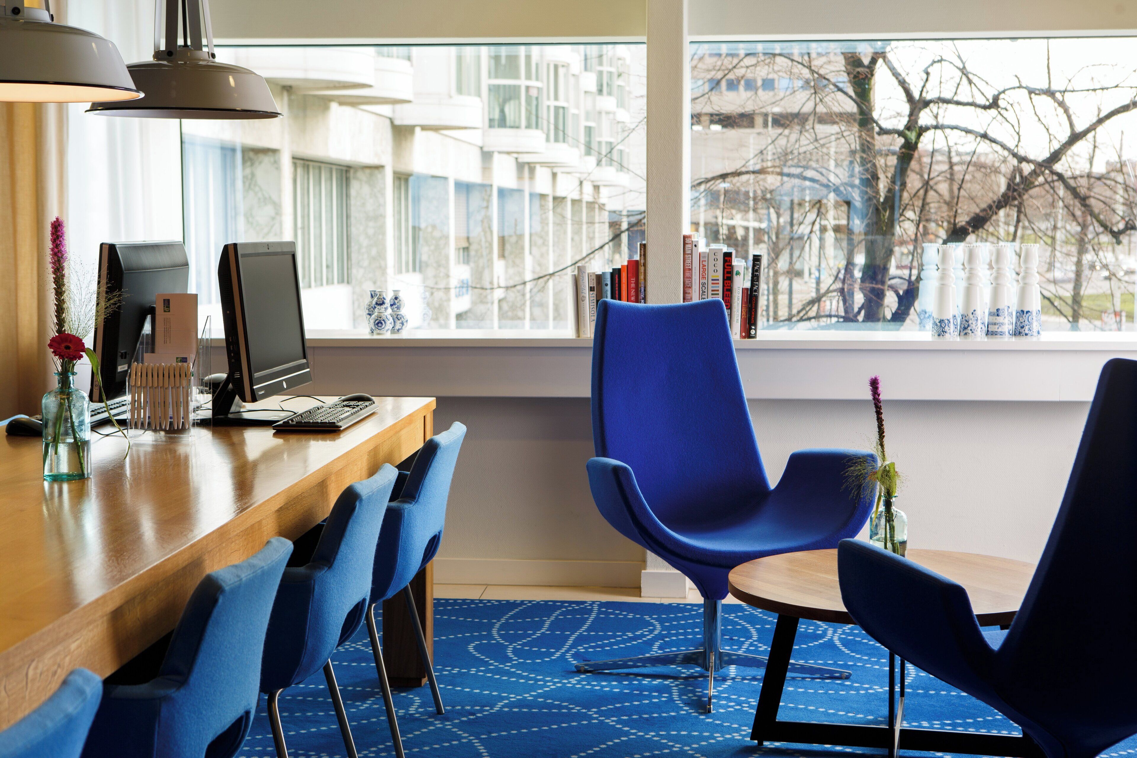 Photo - Holiday Inn Express Rotterdam - Central Station by IHG