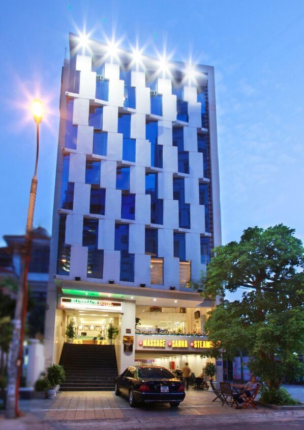 Exterior - Blue Beach Hotel (Da Nang)