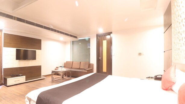 Rom – premium | Italienske Frette-laken, sengetøy av topp kvalitet og minibar