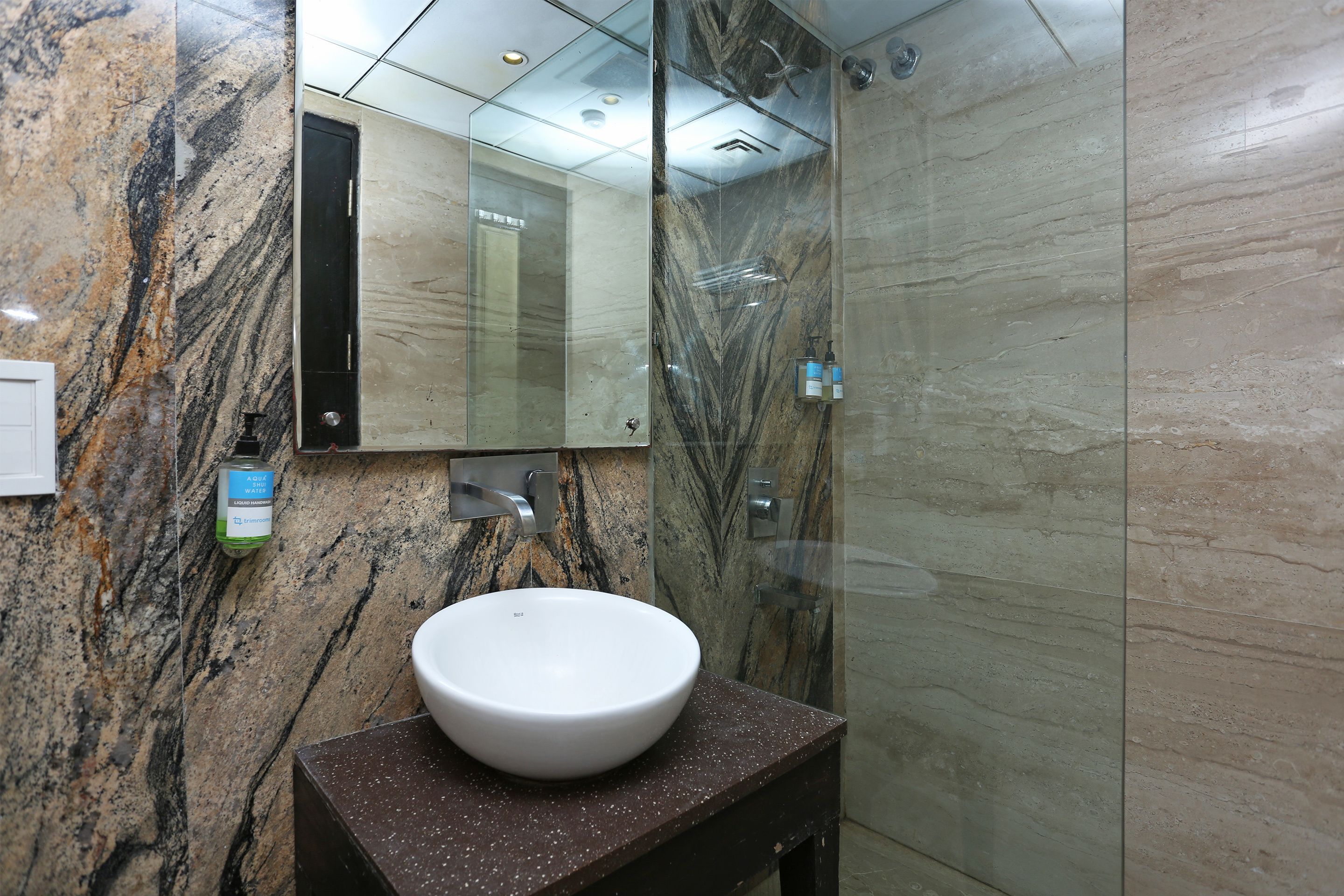 Photo - Super Townhouse Oak New Delhi Central Railway Junction Formerly Uppal International