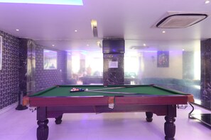 Game viewing - Hotel Uppal International (New Delhi)