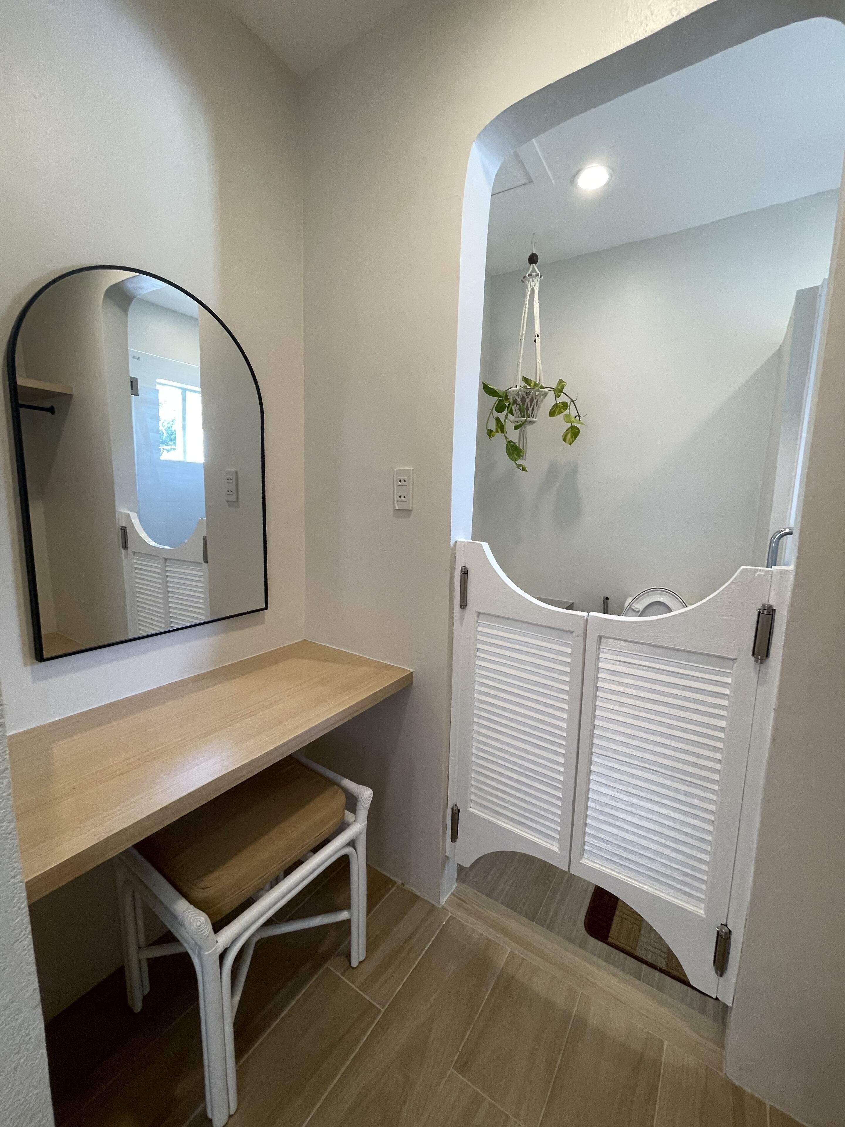 suite, 3 bedrooms | bathroom | shower, towels