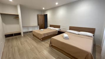 Caja de seguridad en la habitación, escritorio y wifi gratis