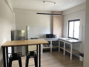 Suite, 3 kamar tidur | Dapur pribadi | Lemari es dan ketel listrik