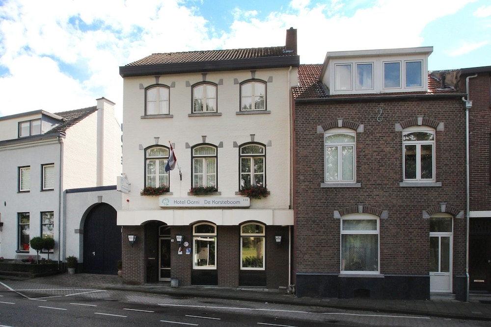 Hotel Garni De Karsteboom image