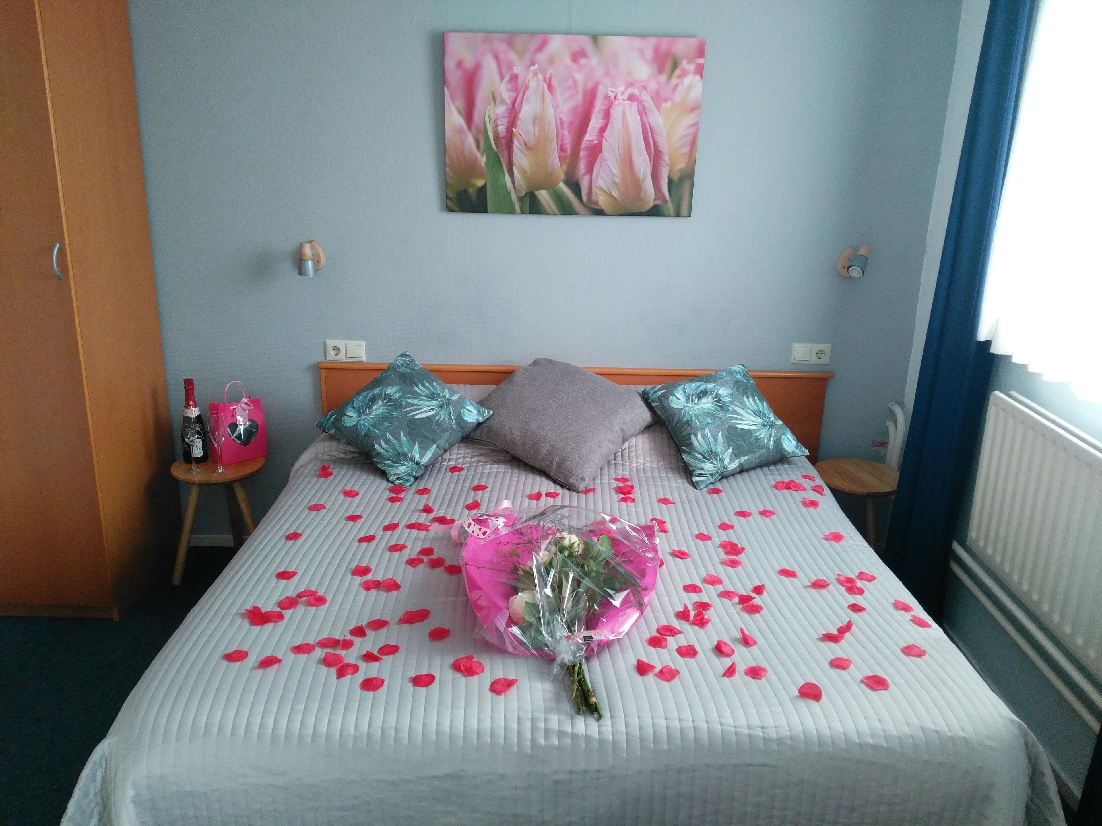 Standaard kamer, 2 eenpersoonsbedden | Donzen dekbedden, gratis babybedden, extra bedden, gratis wifi