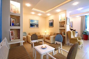 37-inch LCD TV with cable channels, TV, fireplace - Bella Vista (Becici)