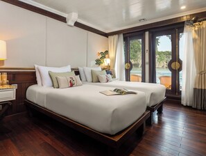 Deluxe Room, Balcony