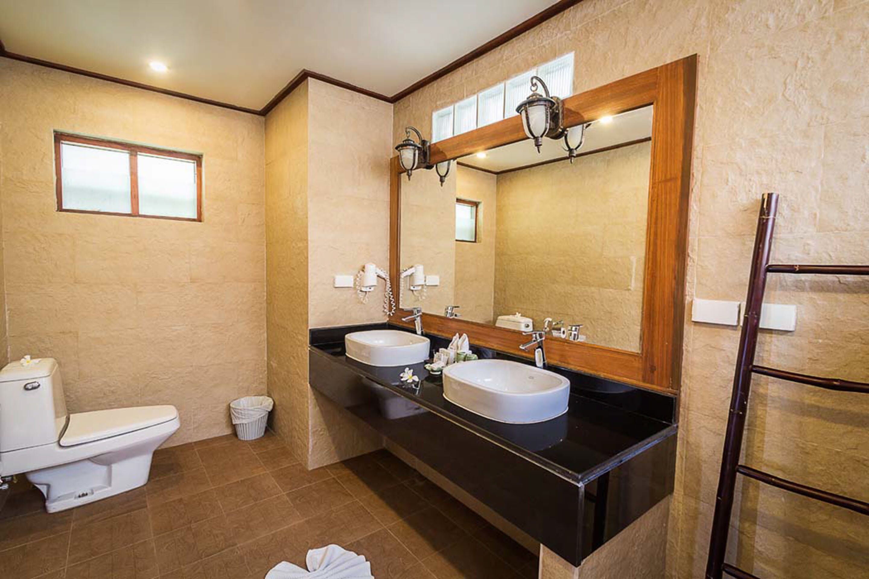 villa, 1 double bed, beach view | bathroom | hair dryer, towels