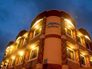 Front of property – evening/night - Angelic Mansion (Puerto Princesa)