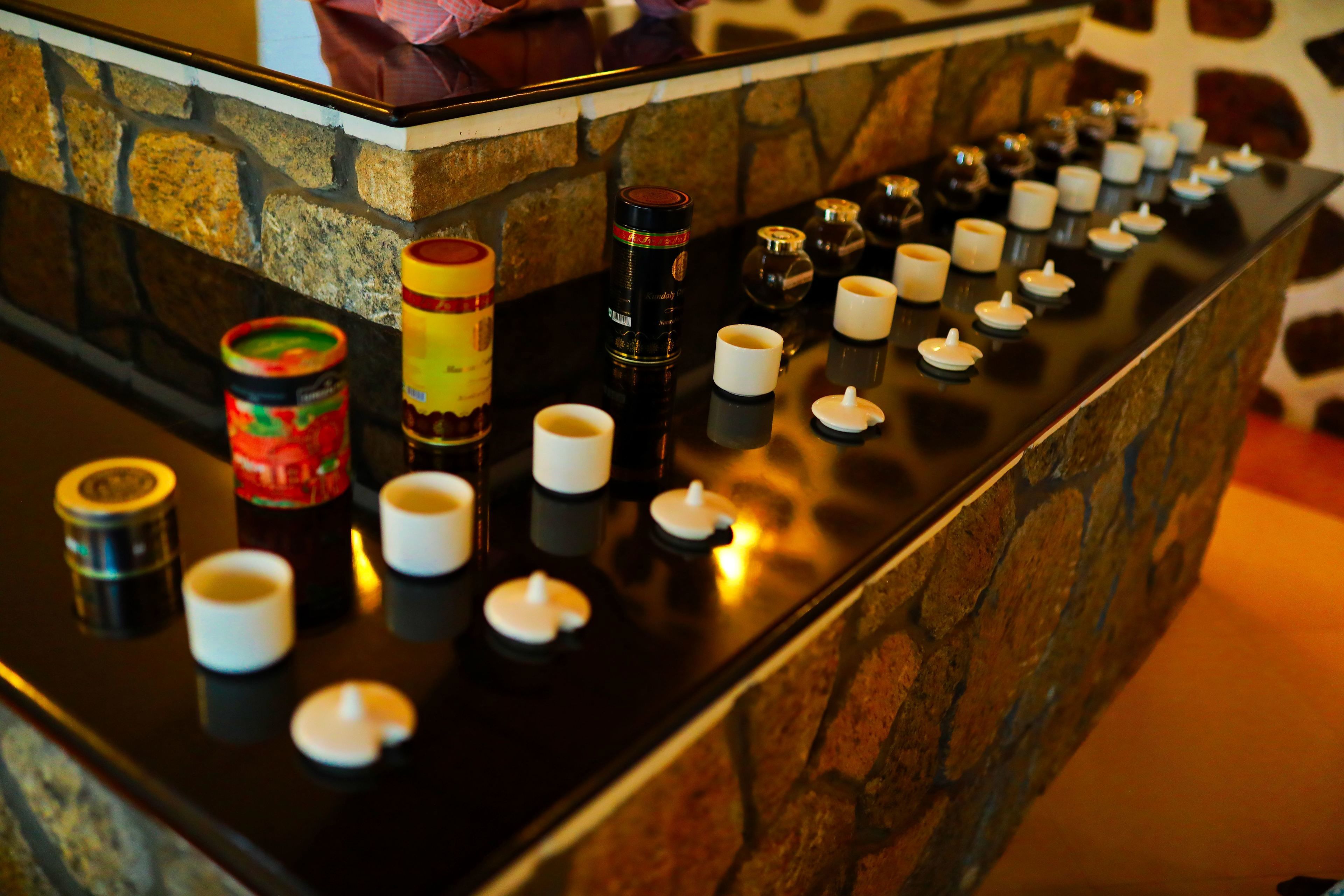 breakfast, lunch, dinner served; vegetarian cuisine, garden views