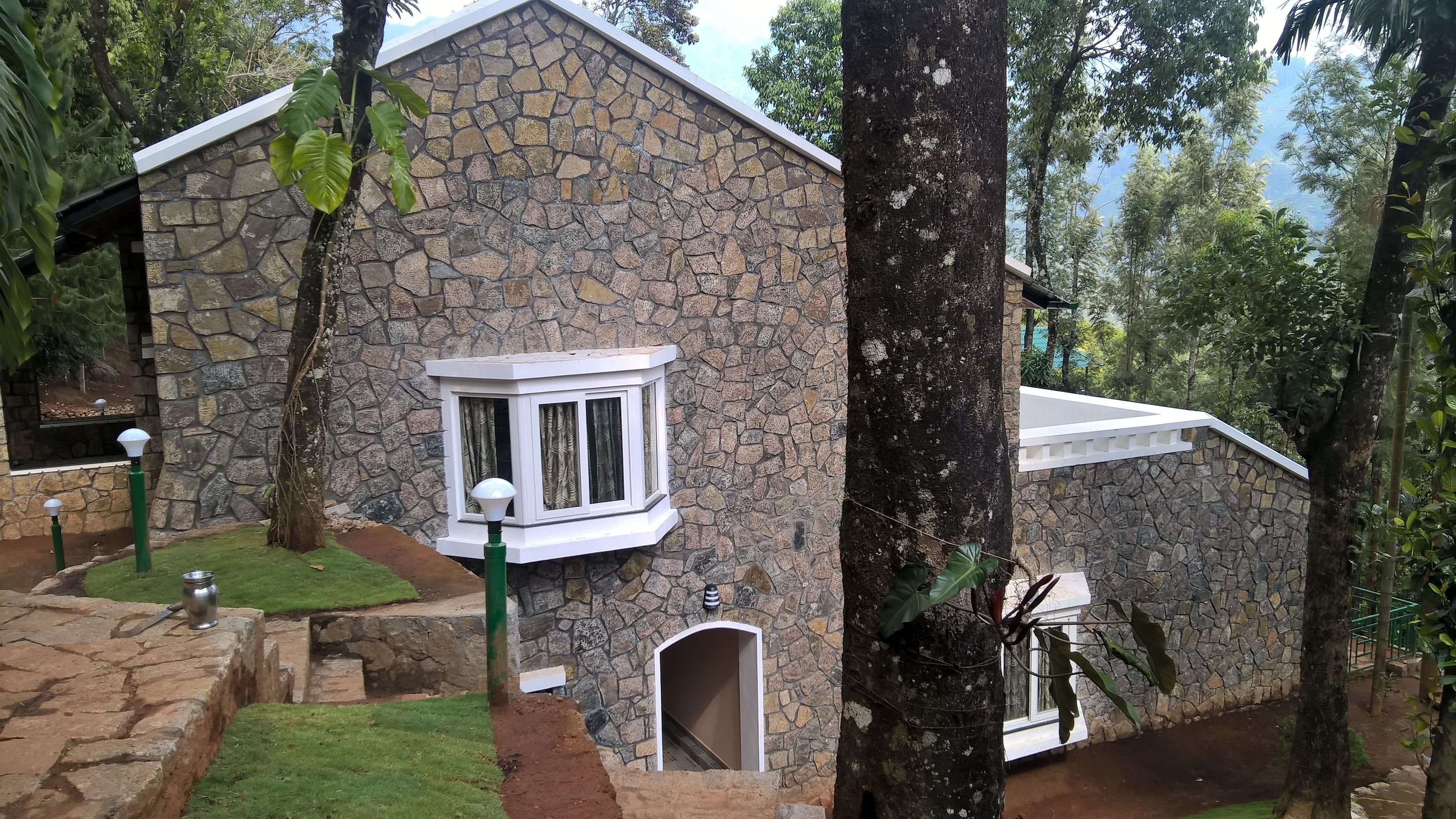 luxury suite, 1 bedroom, jetted tub, hill view | view from room