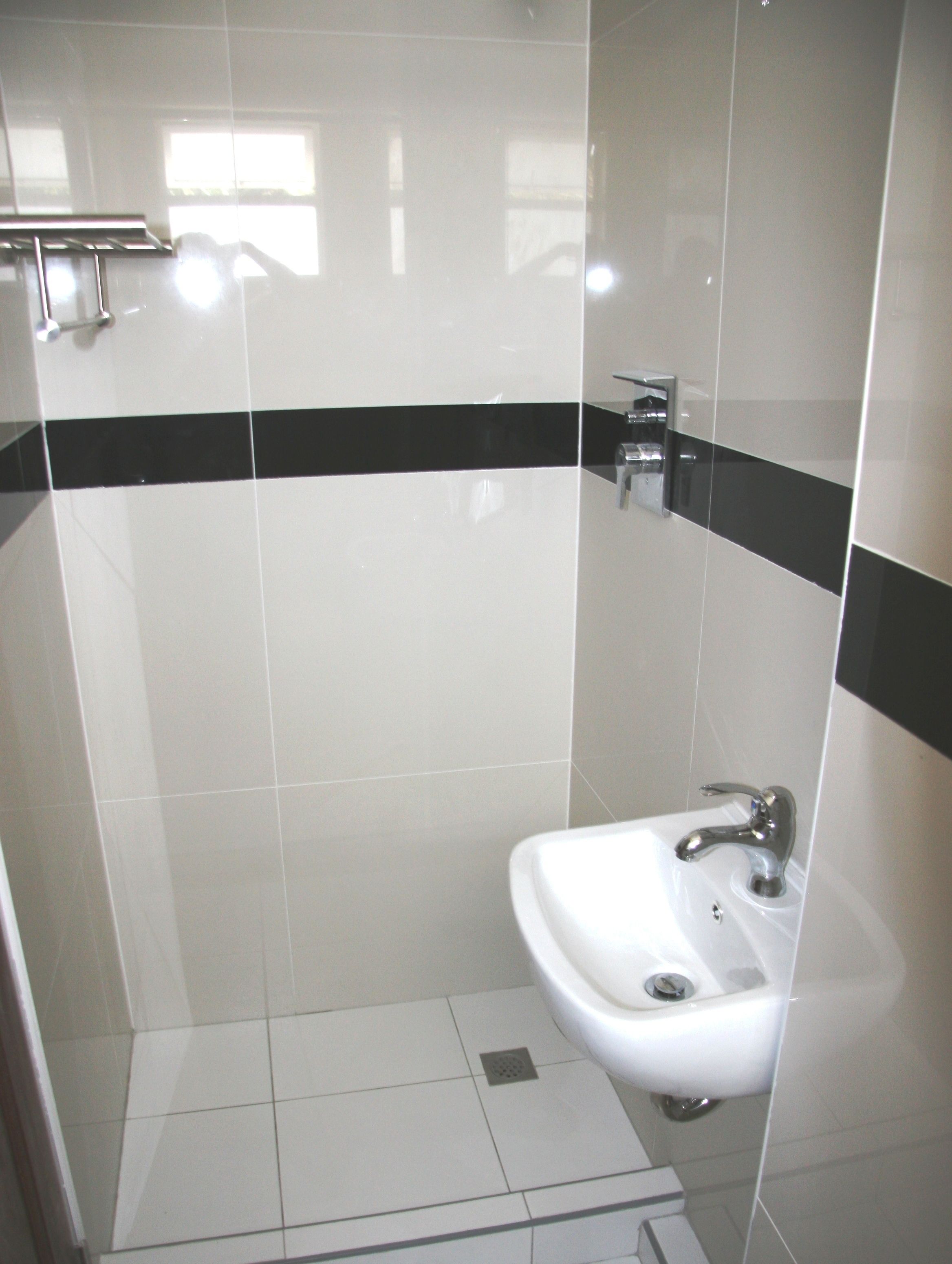 combined shower/bathtub, deep-soaking bathtub, designer toiletries