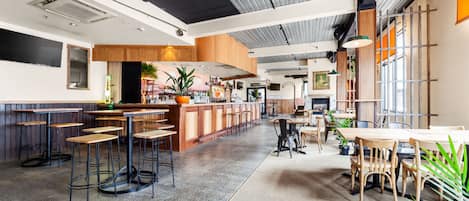 Lunch and dinner served, local cuisine