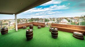 Terrace/patio - Summer House Backpackers, Melbourne (St Kilda)