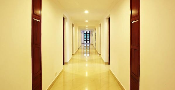 رواق