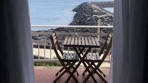 Deluxe Double or Twin Room, Balcony, Ocean View | Balcony