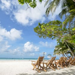 Beach nearby, white sand, sun loungers, beach umbrellas