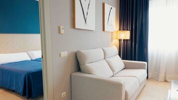 Televisión LCD de 32 pulgadas con canales por cable, una televisión