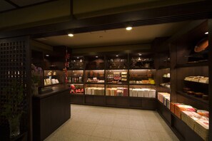 Gift shop