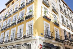 Exterior - Hostal Tokio (Madrid)