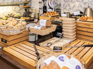 Tägliches Frühstücksbuffet (78 PLN pro Person)