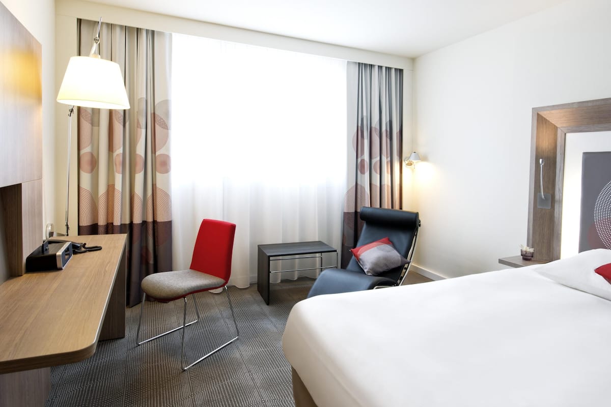 Executive-Zimmer, 1 Doppelbett | Hochwertige Bettwaren, Minibar, Schreibtisch, Verdunkelungsvorhänge