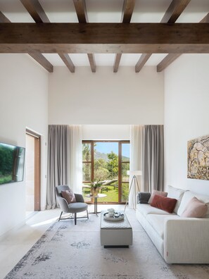 Suite (Pool) | Oppholdsområde | Flatskjerm-TV