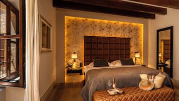 Sängtillbehör av högsta kvalitet, duntäcken och minibar