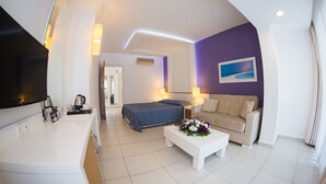 Standard Room | Minibar