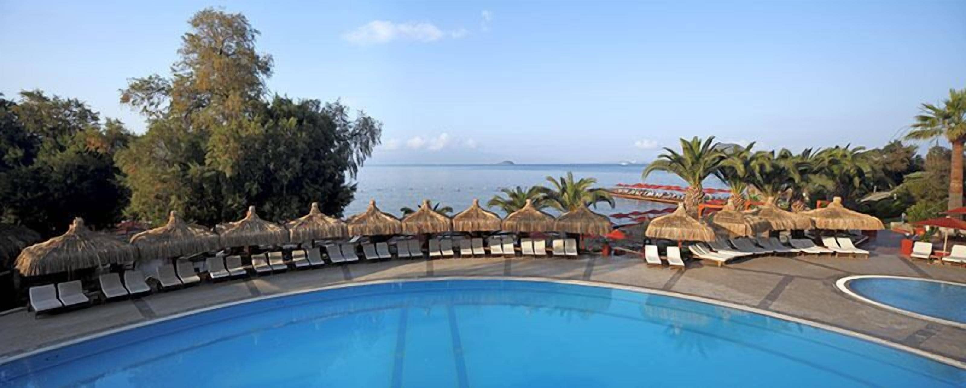 Piscina externa