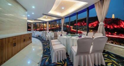 Yasheng Hotel