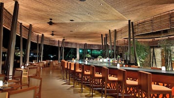 2 Restaurants, Frühstück