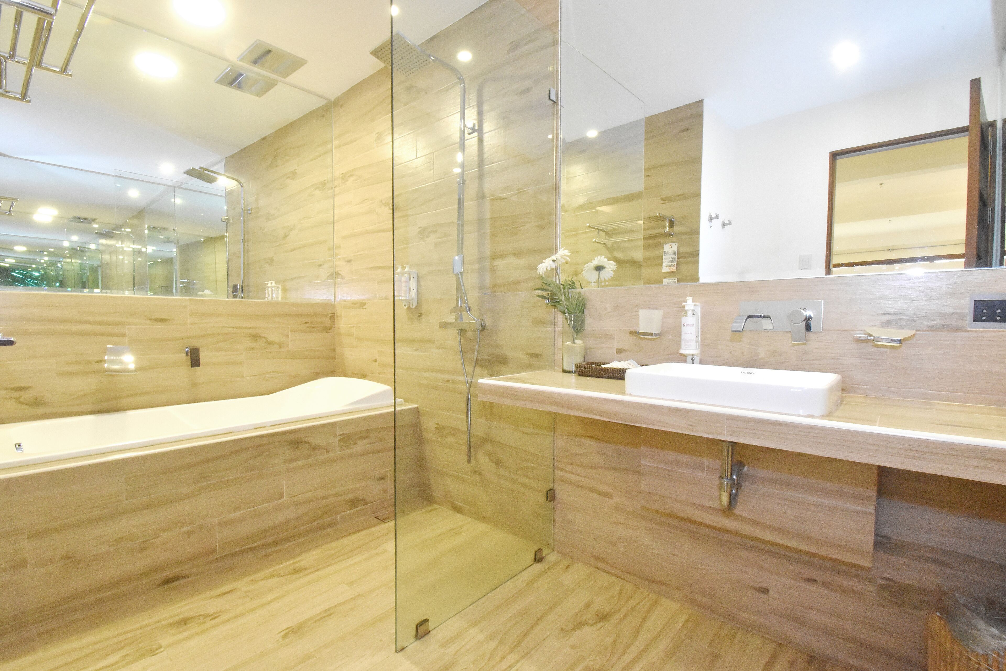 Foto - Ambassador In Paradise