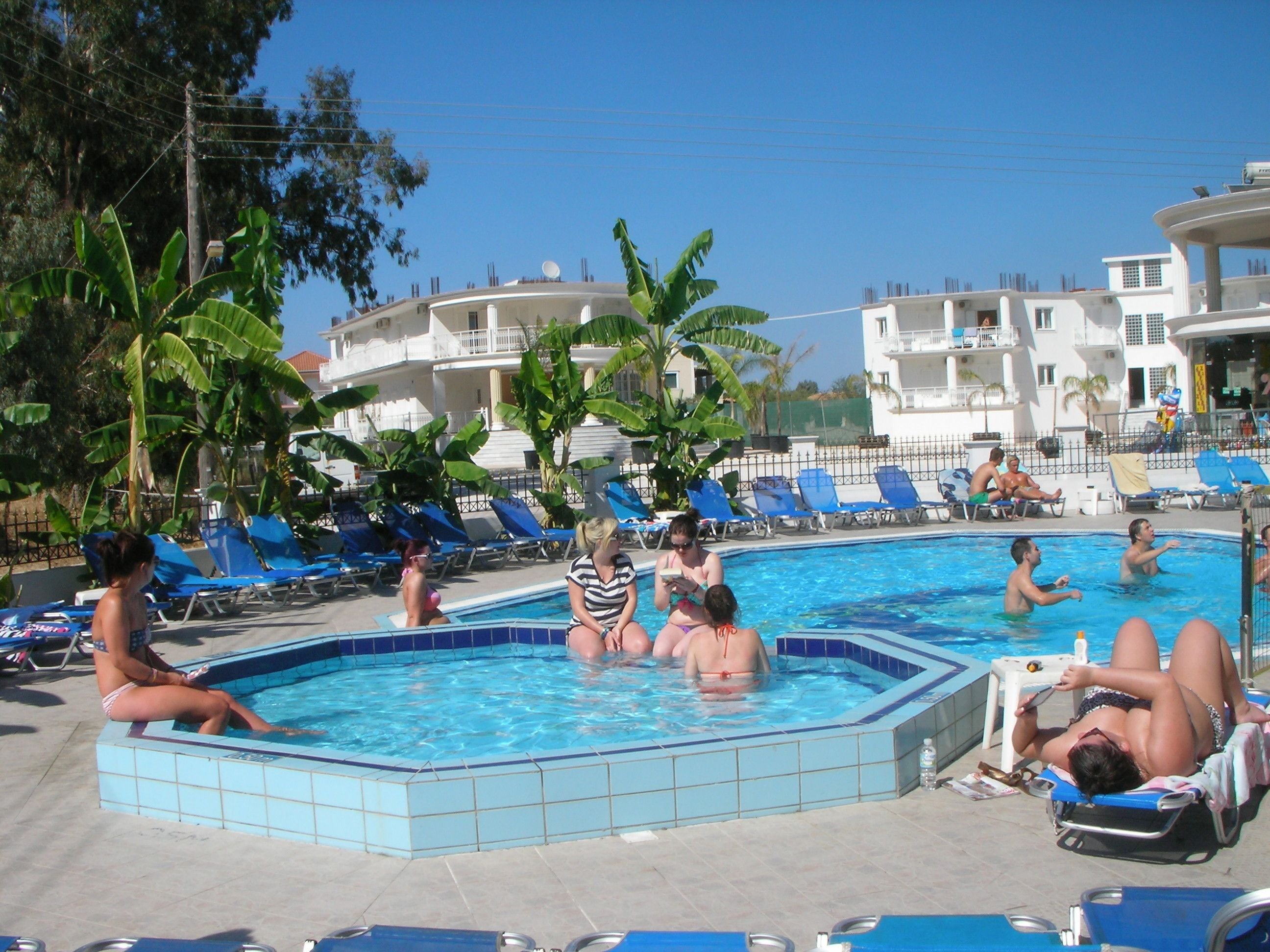 Photo - Mariana Hotel